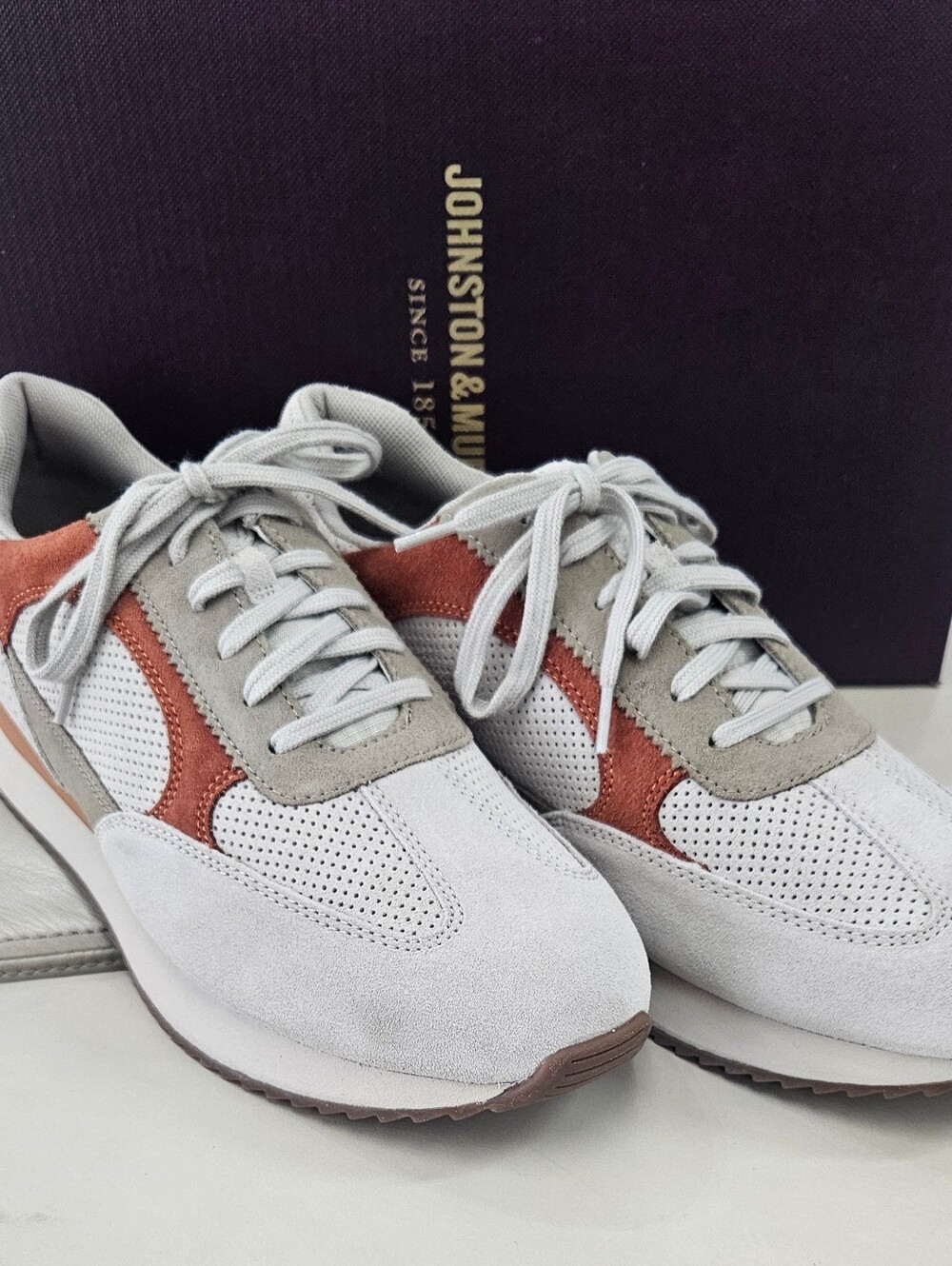 Johnston & Murphy Chase Perfed T-toe Sneaker